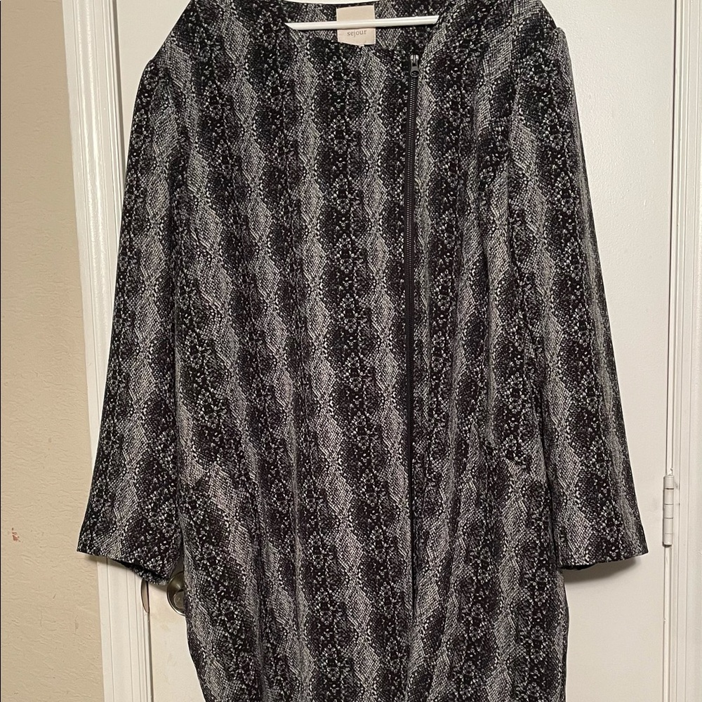 Sejour 24W Winter Coat Worn Once